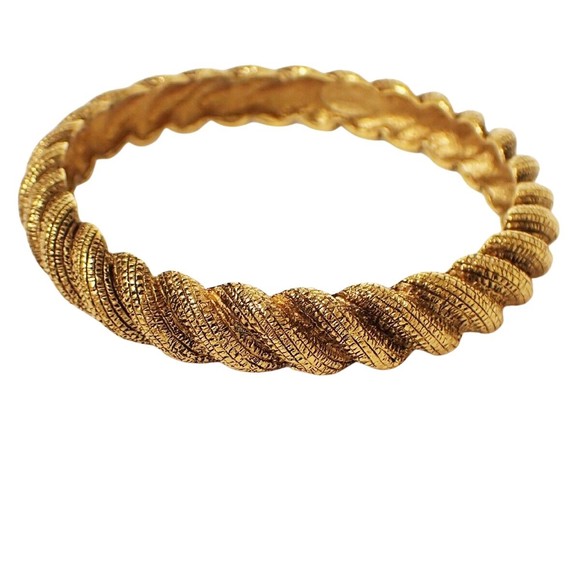 CHANEL Bracelet - Picture 2 of 6